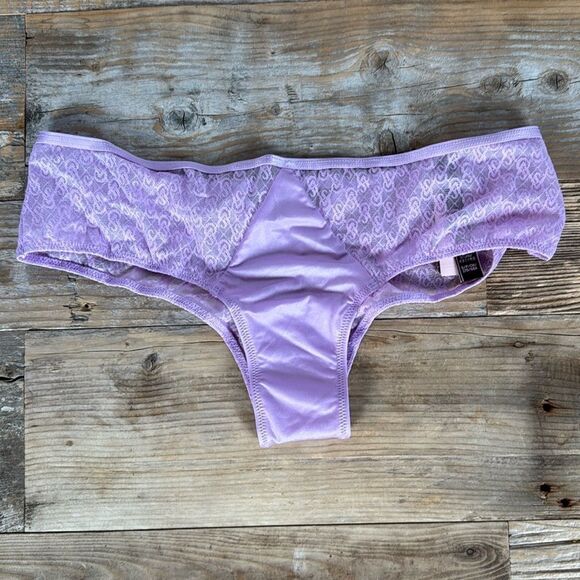 NWT Victoria’s Secret Lilac Cheeky Lace Panties Underwear - Size Small - Picture 1 of 4